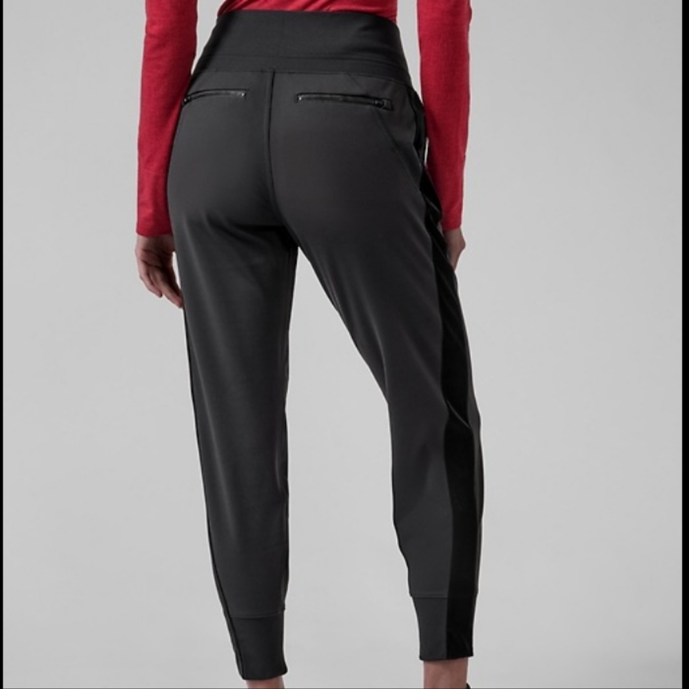 Athleta Venice Velvet Stripe Jogger - Picture 5 of 12